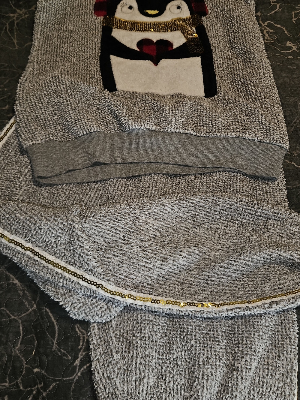 Secret Treasures Gray Crewneck Sweater with Penguin and Gold Sequin Trim